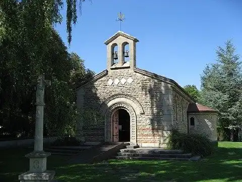 Hotels near Foujita Chapel