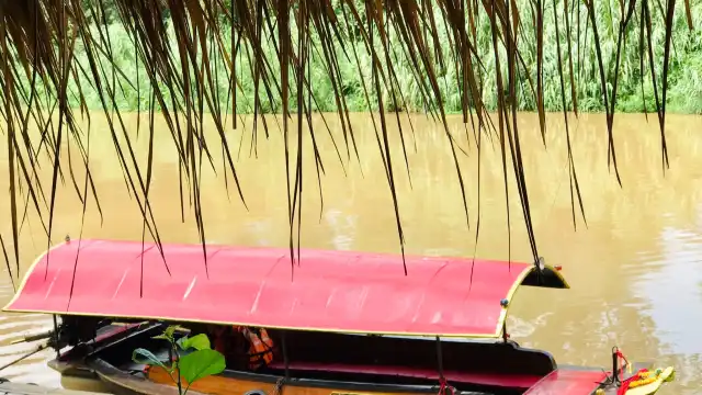 โรงแรมใกล้แม่น้ำปิง