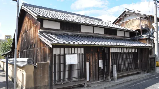 芭蕉翁生家