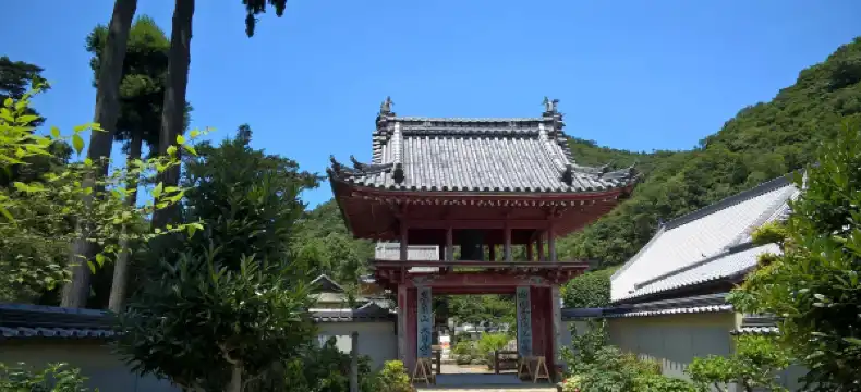 板野町のホテル