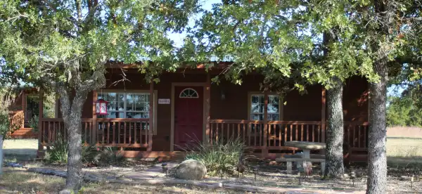 Hotels in Hood County