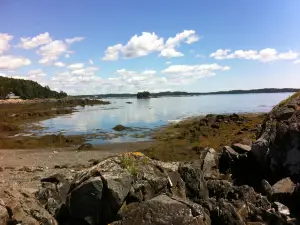 Green's Point Lighthouse (L'Etete Passage Light)