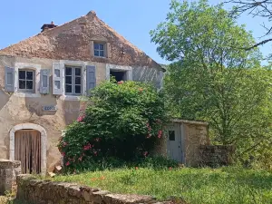 Montaigut Castle