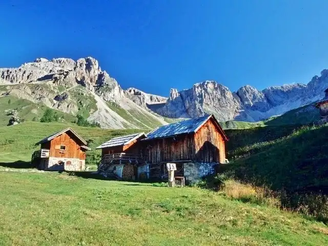 Hotels near I Tabia di Falcade