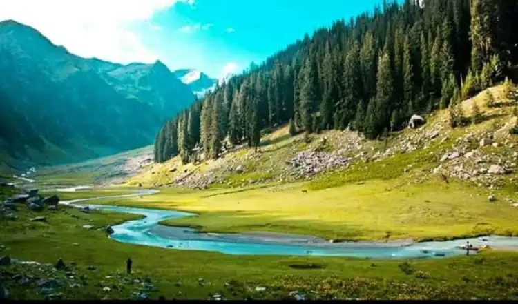 Hotels in Dir