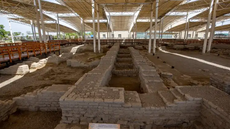 Hotels near Ancient Taraz Archaeological Park and Museum