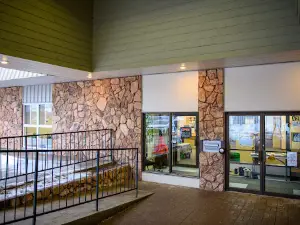Fort Nelson Public Library