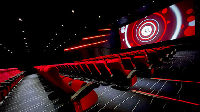 3D Cinema / "Gaisma"