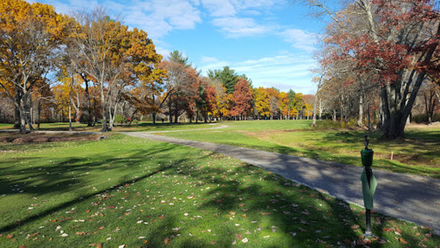 Wayland Country Club