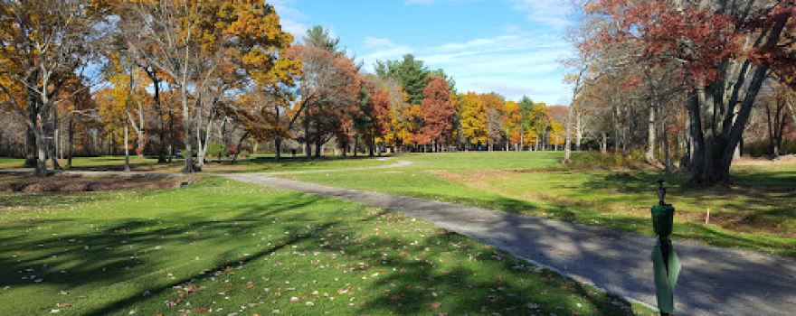 Wayland Country Club