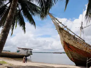 Pantai Paser Mayang