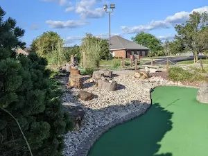 Boulder Falls Mini Golf And BatZone