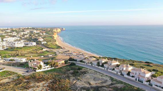 Porto Mós Beach