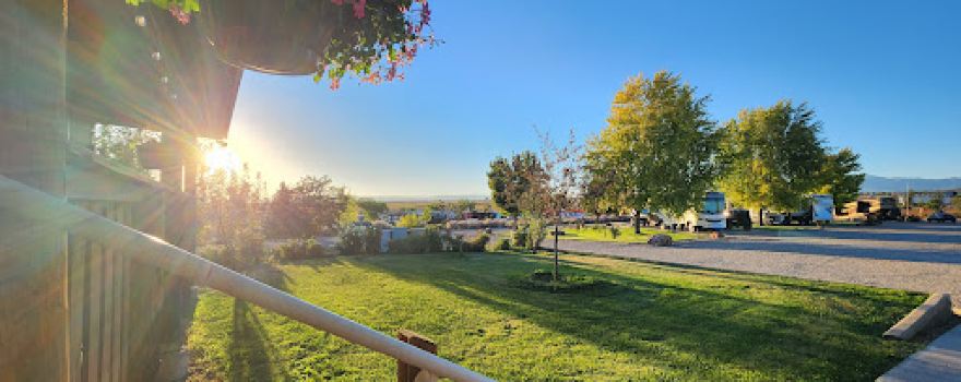 Blue Mountain RV & Trading
