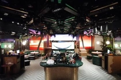 BOOMERANG • The Illusionist