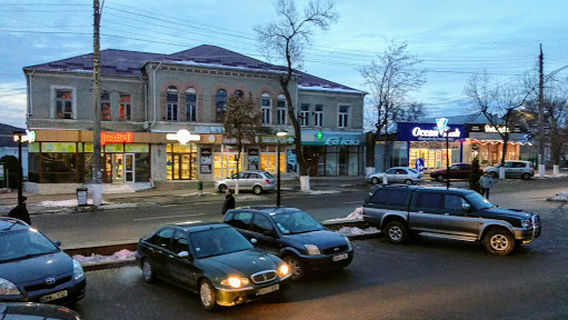 Vasile Lupu monument