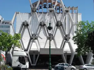 San Martin Plaza
