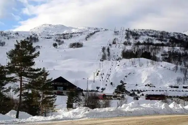 1_Sauda Ski Centre