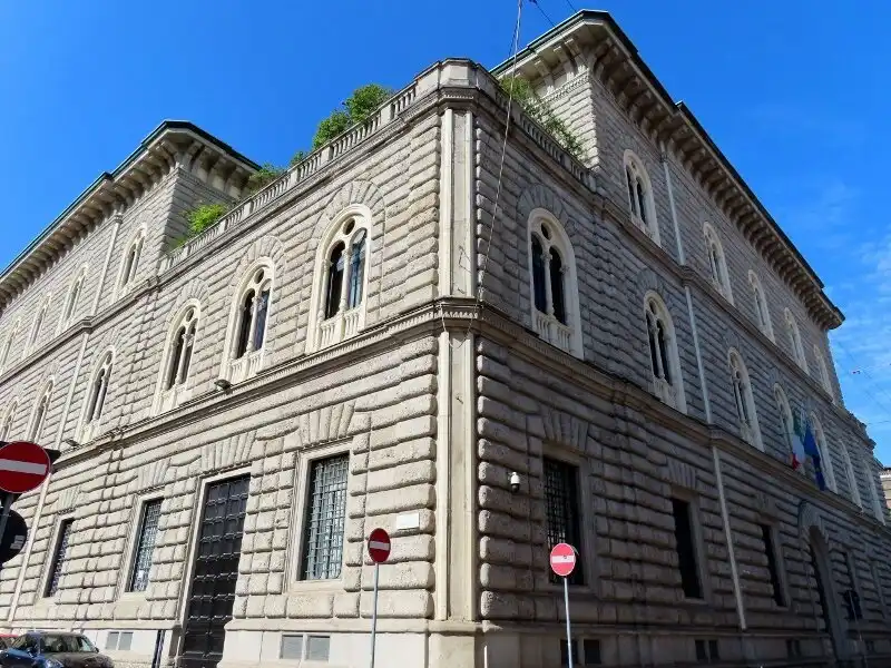 Hotel in zona Cassa di Risparmio delle Provincie Lombarde