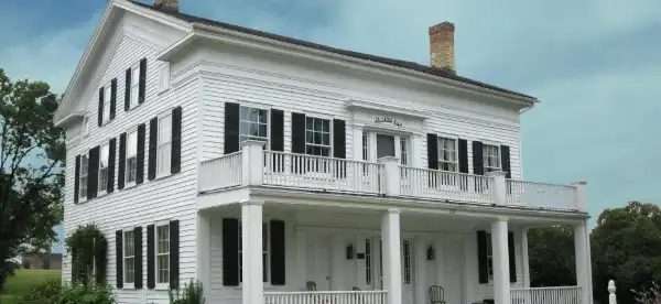 Hotels in Delafield