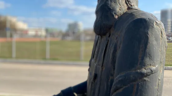 Nikolai Benardos Statue