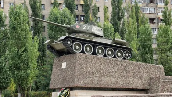 Monument to Tank T-34
