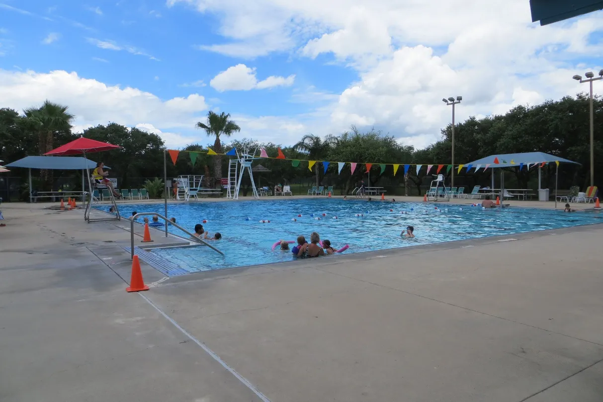 1_Community Aquatic and Skate Park