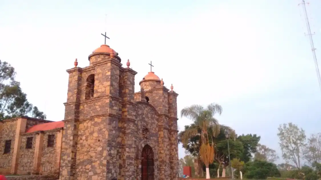 Hotels near Cerro de la Reina