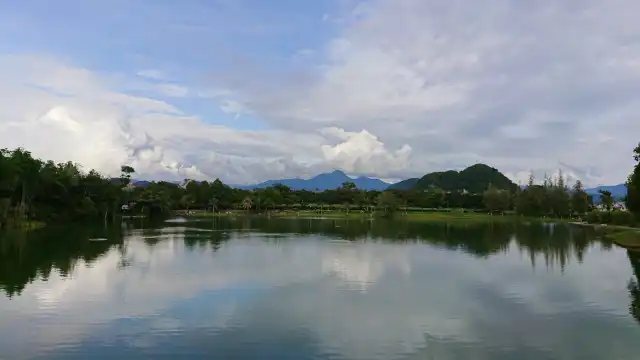 鄰近Botani Eco Park的酒店