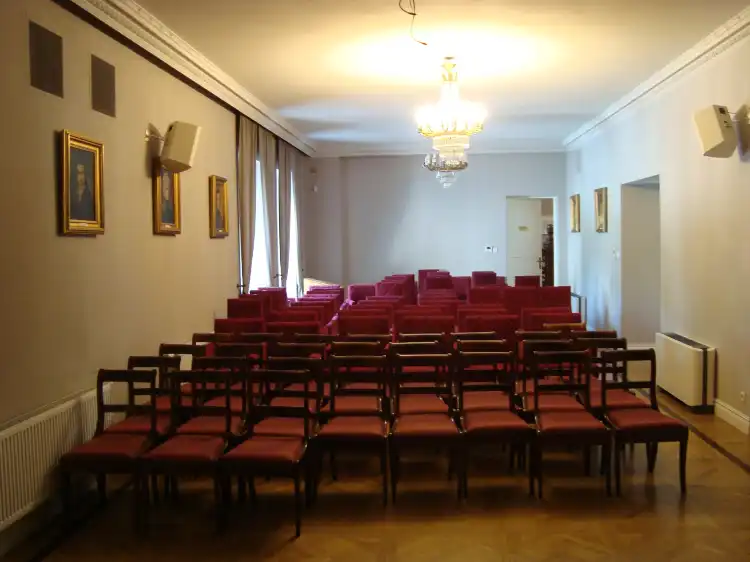 Hôtels à : Powiat de Gostynin