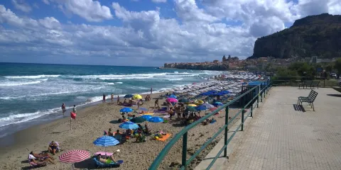 Lungomare Cristoforo Colombo