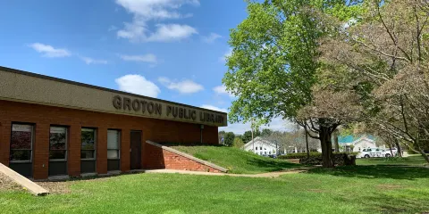 Groton Public Library