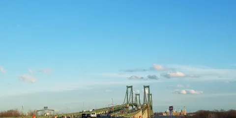 特拉華紀念大橋