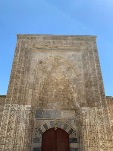 Hatuniye Medresesi