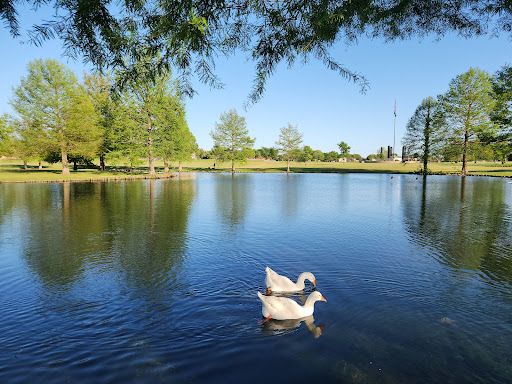 Bethany Lakes Park