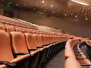 Traer Theatre