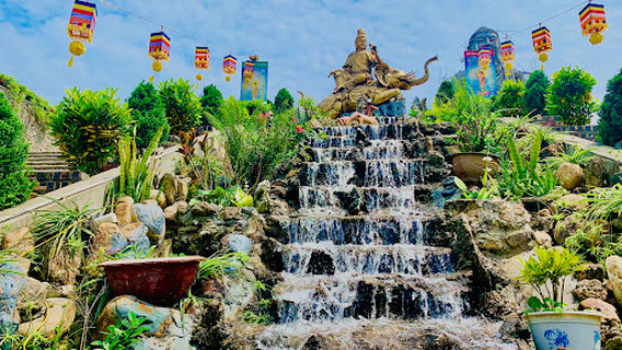 Trúc Lâm Chính Pháp Zen Monastery