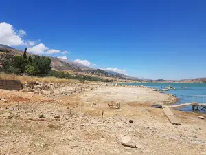 Qaraoun Leisure Area