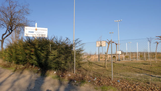 Campo de Fútbol " El Tomillo"