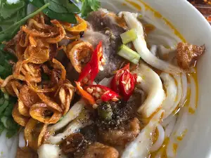 Bánh canh bà Huệ thôn 4