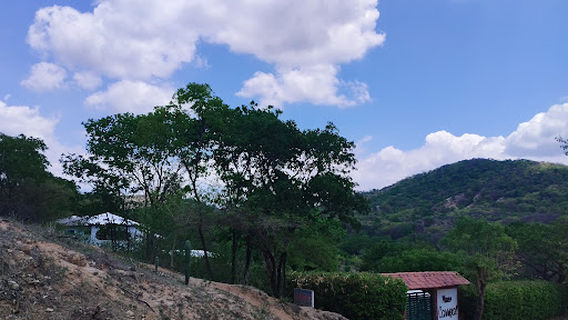 Casa De La Mama De Diomedez Diaz