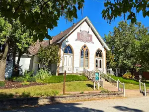 Arrow Rock Historic District