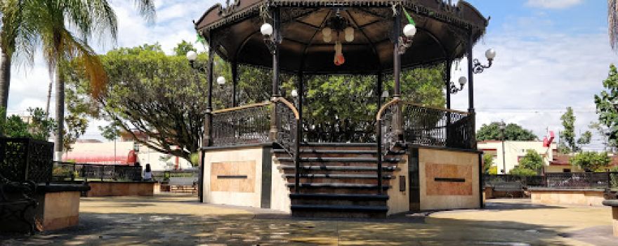 Plaza De Atequiza