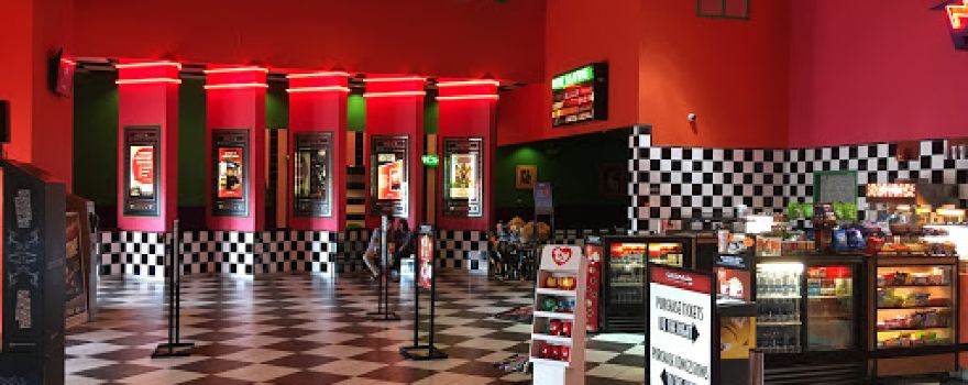 Cinemark Movies 10