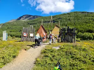 Fabeløya natural play area