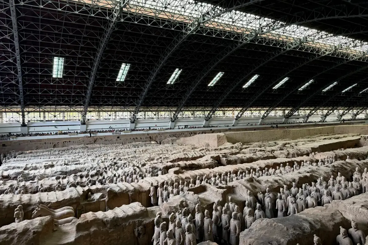 兵馬俑観光へ——2200年前の地下軍団を体感する旅