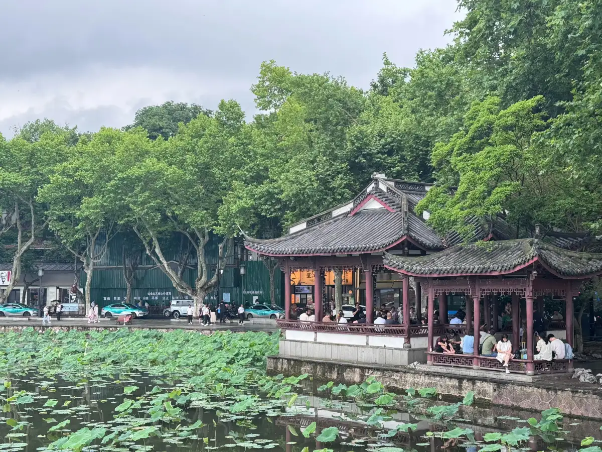 West Lake Scenic Area