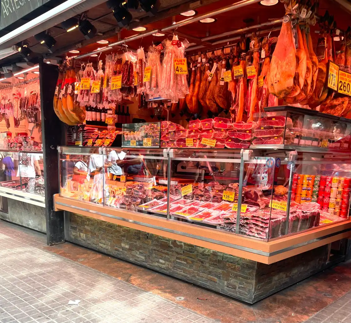 波蓋利亞廣場附近的飯店