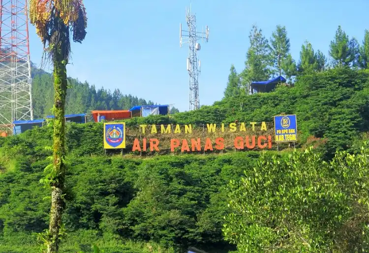 Hotel dekat Pemandian Air Panas Guci