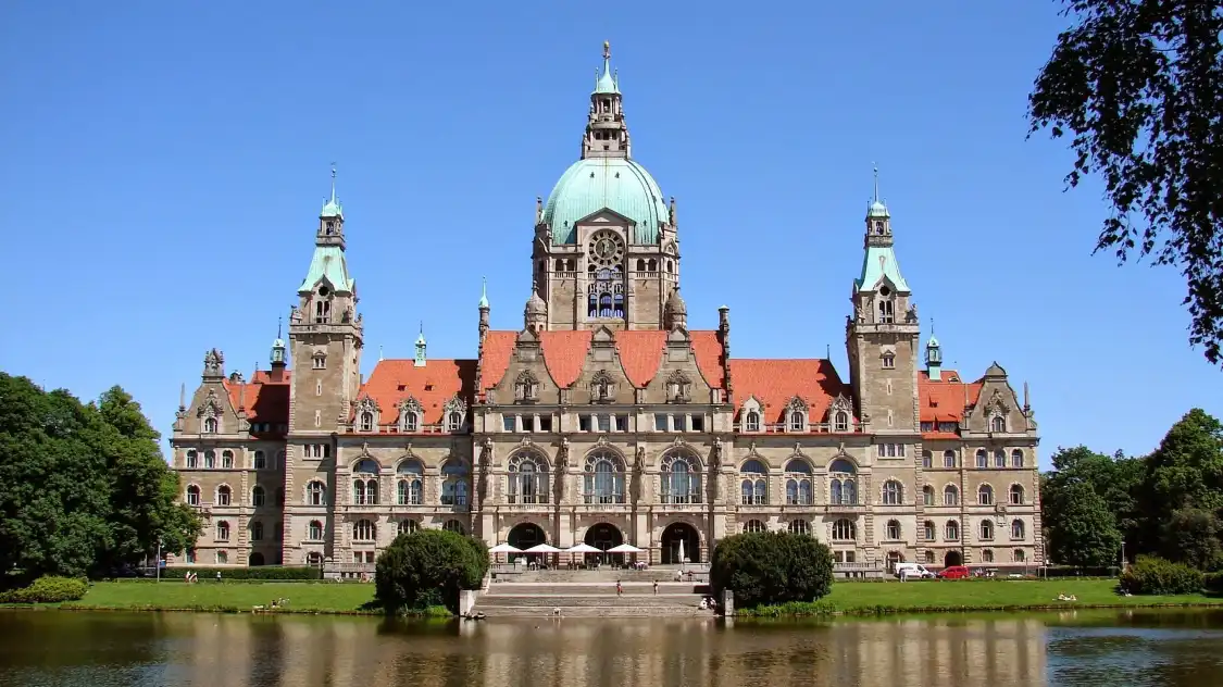 Hotels near New Town Hall